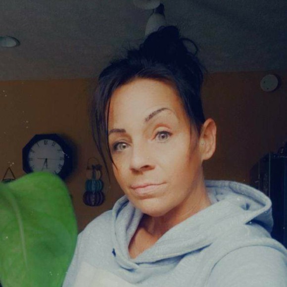 Meet your Posher, Pamela - Picture 1 of 1